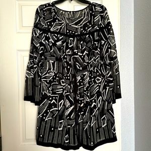 Beautiful Dress Size 8 by Laundry